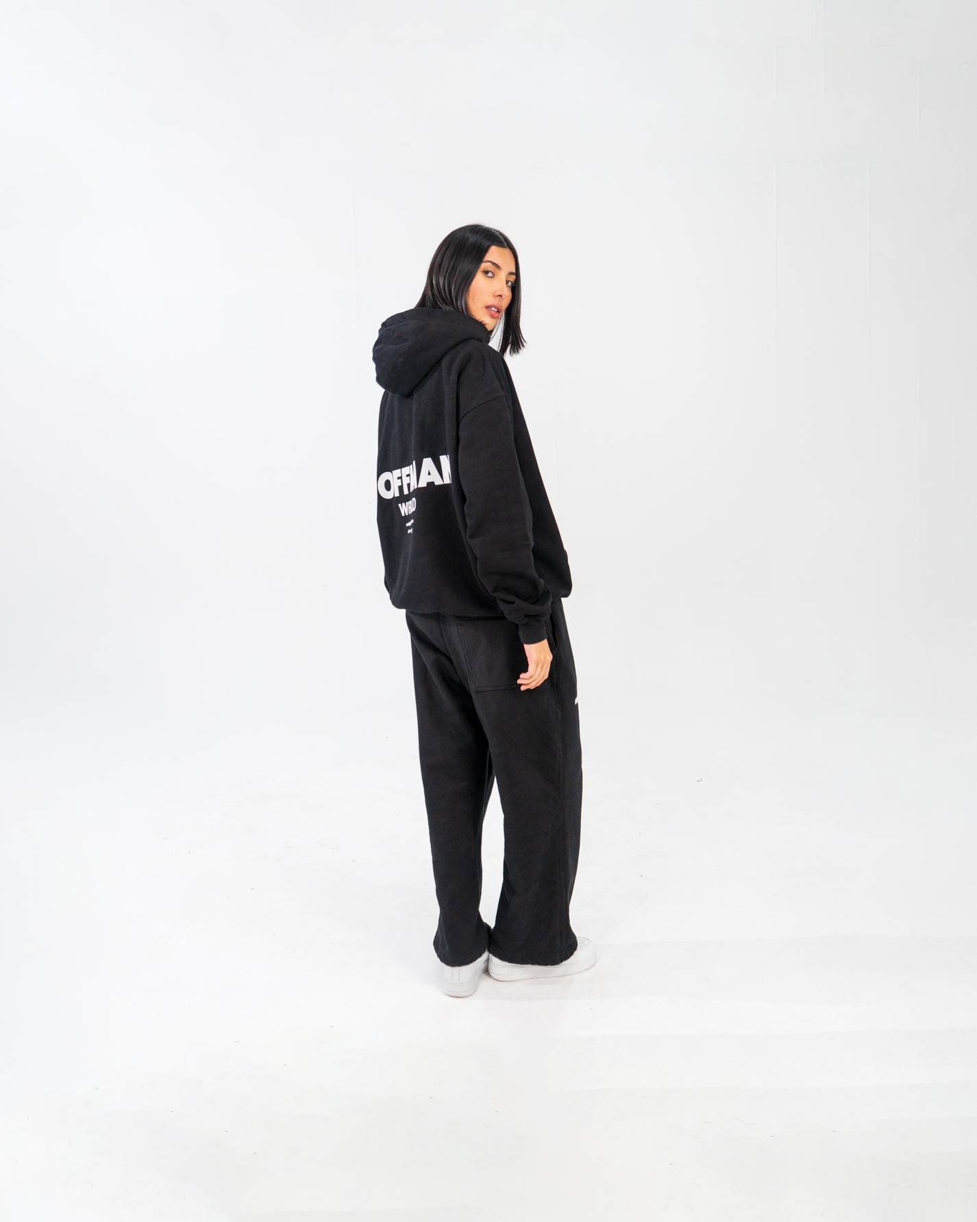 W Endless Garments - Black Sweatpant