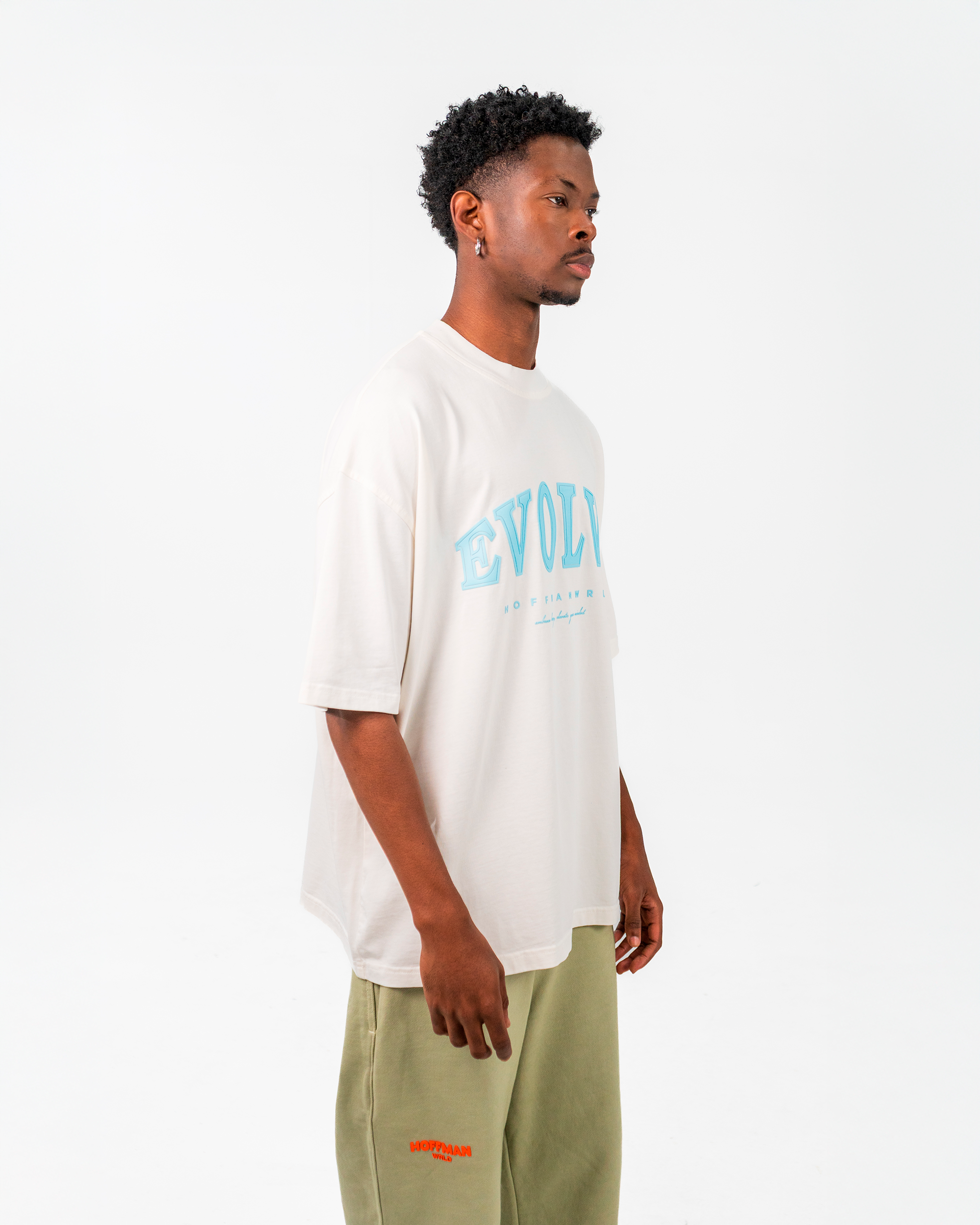 Beyond Boundaries - Essence T-Shirt