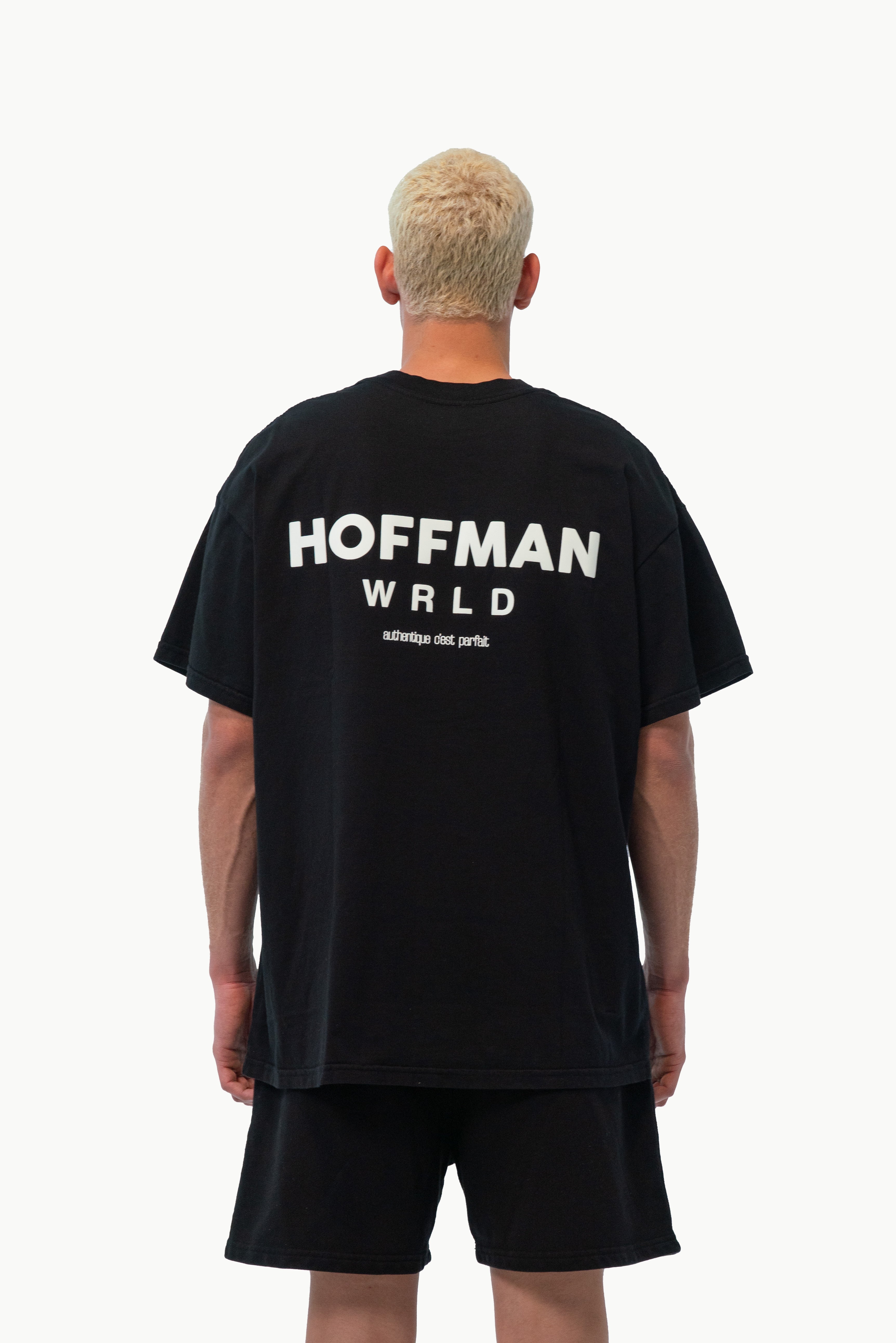 Camiseta Authentique's Negra